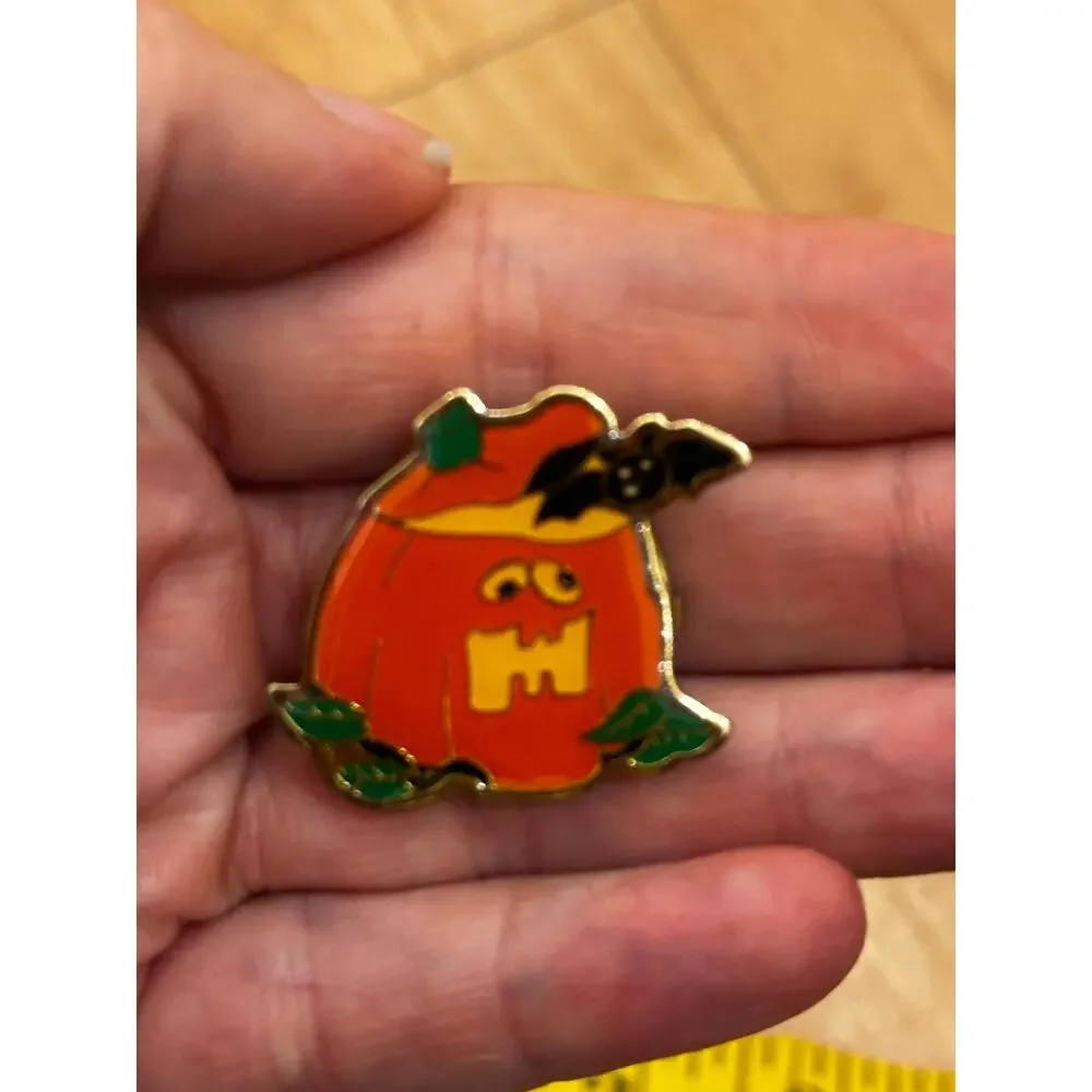 Vintage Halloween Enamel Jack-o’-lantern Ghost Pumpkin Button Covers